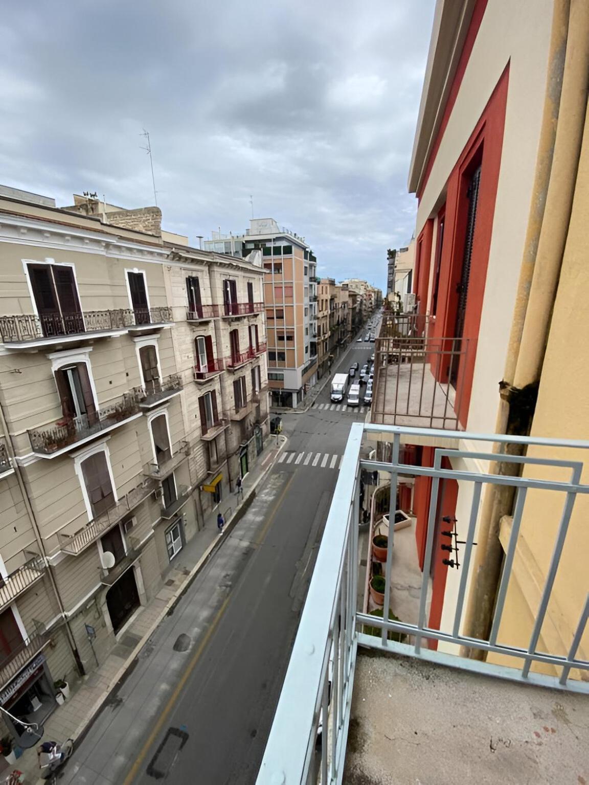 Bari Landlord 242 - Central Station Apartments Exterior photo